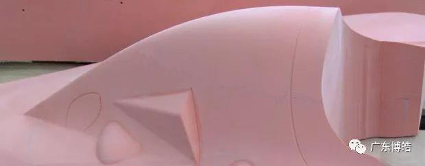 五軸加工中心應(yīng)用:汽車模型制造