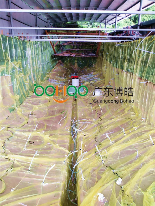 啟動真空設(shè)備，抽取體系中空氣，直至真空狀態(tài)