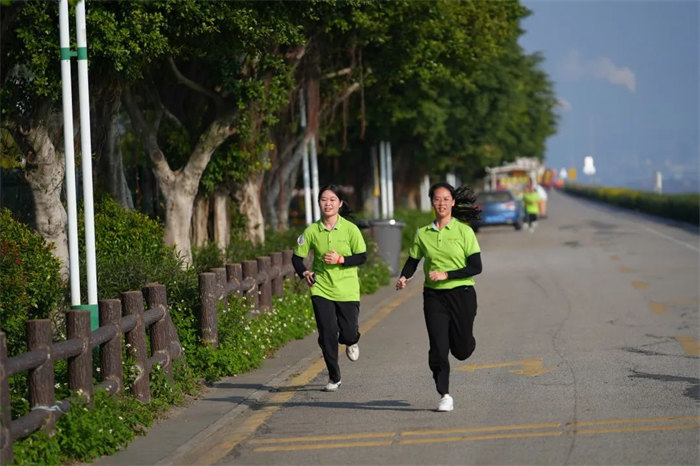 廣東博皓“技?jí)喝盒壅l(shuí)知曉,賽場(chǎng)風(fēng)云見(jiàn)真曉”第五屆運(yùn)動(dòng)會(huì) -5